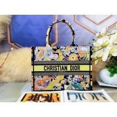 Christian Dior Shopping Bags